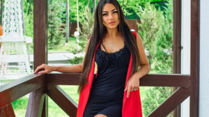 Экс-звезда дома 2 Анна Брянская попала в реанимацию с проблемами сердца