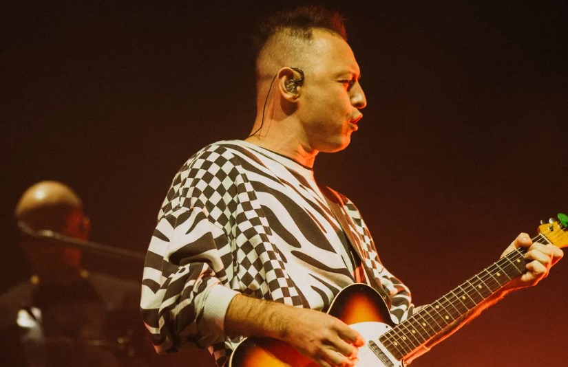 Щенки группа обложка. Группа щенки солист солист. Шоу самый лучший. Щенки группа максим тесли. Щенки группа музыкальная.