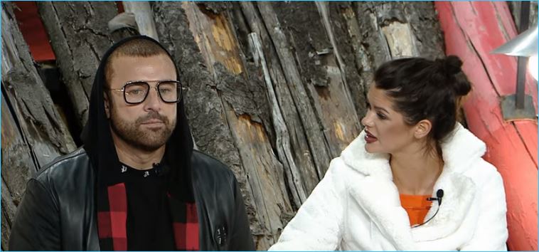 Рахимовой и Самониной пришлось оправдываться за ночь с мужчиной за периметром