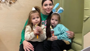 "Чужих детей содержит!" - экс-звезда дома 2 Ольга Рапунцель напомнила Дмитренко про его обязанности отца