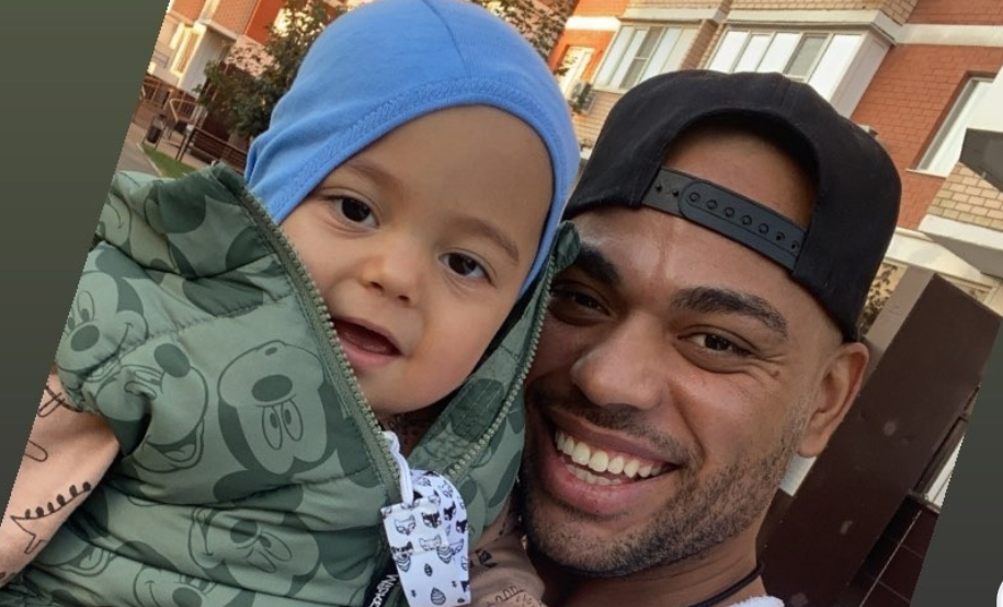 Мондезир не сможет свободно общаться с детьми - утверждает Юлия Ефременкова