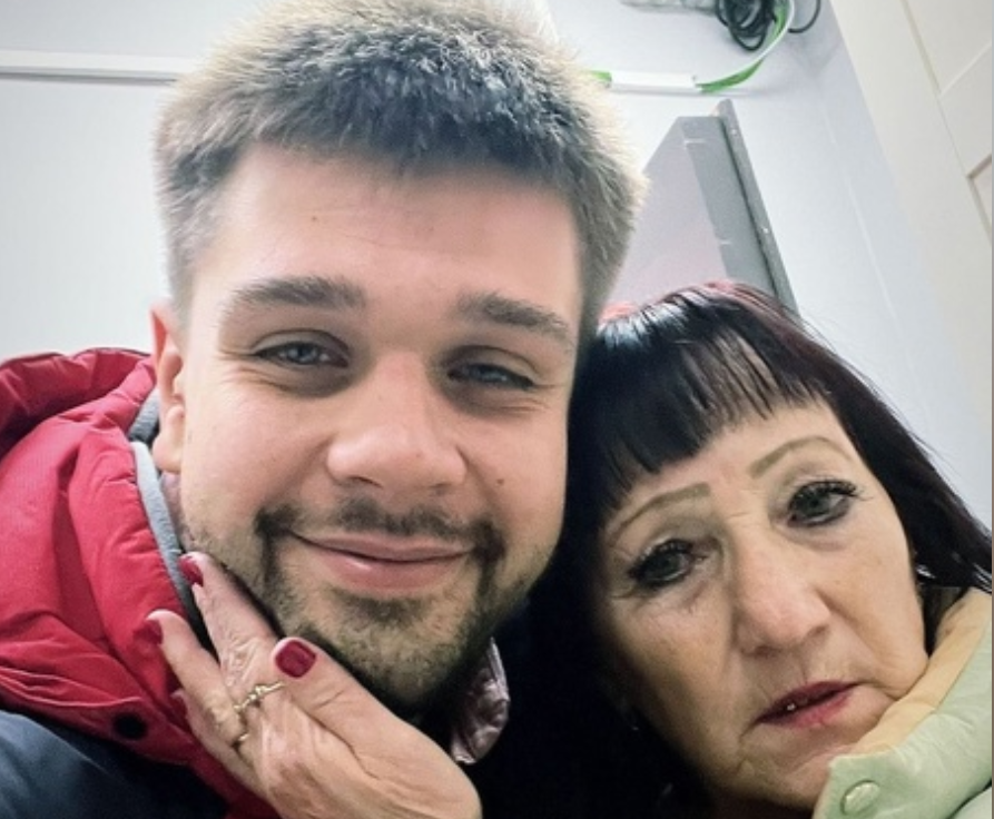 Мама Димана Хулигана "забраковала" его девушку Дарью Кравченко