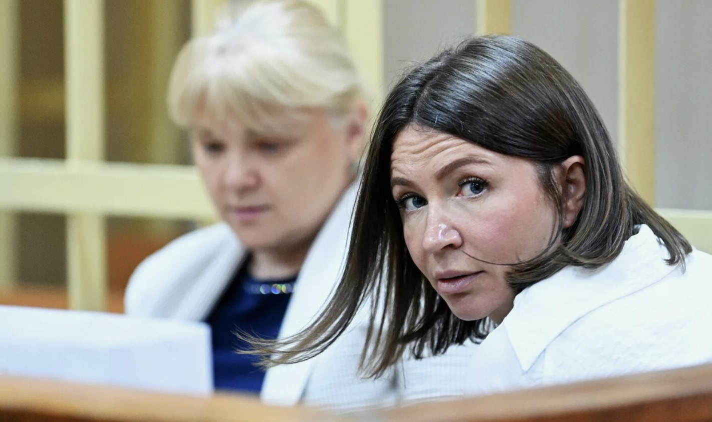 Елена Блиновская находится на грани депрессии Елена Блиновская находится на грани депрессии