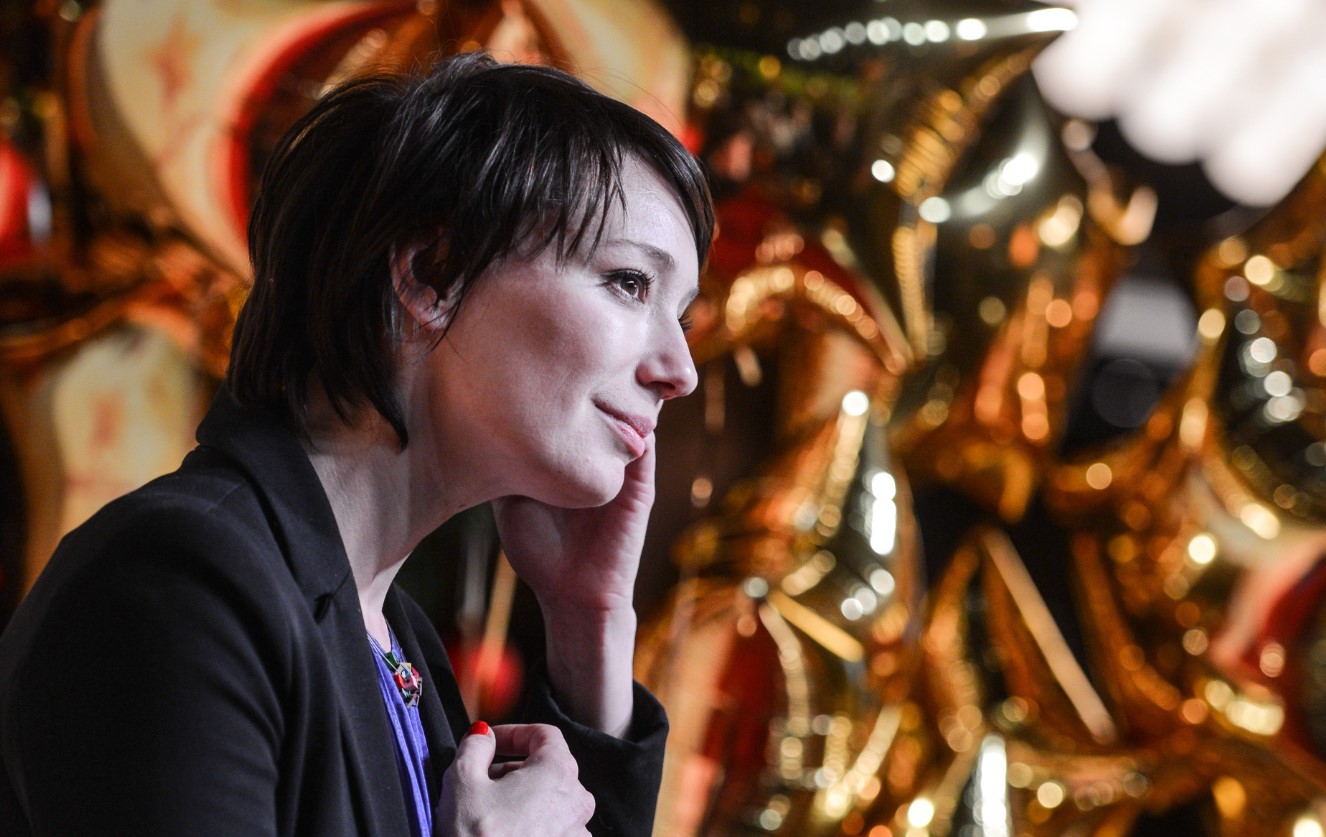 Сбежавшие артисты потянулись за заработком в Россию