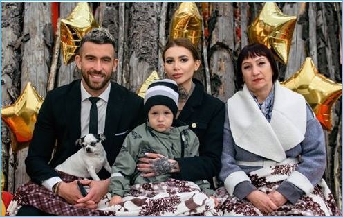 Клавдия Безверхова победила недоверие Игоря Григорьева и его бабушки