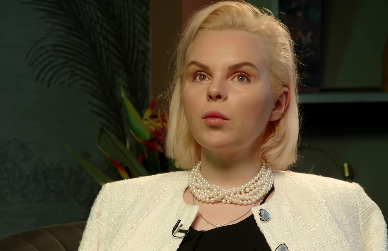 Алиса Вокс рассказала о неизлечимой болезни Алиса Вокс рассказала о неизлечимой болезни