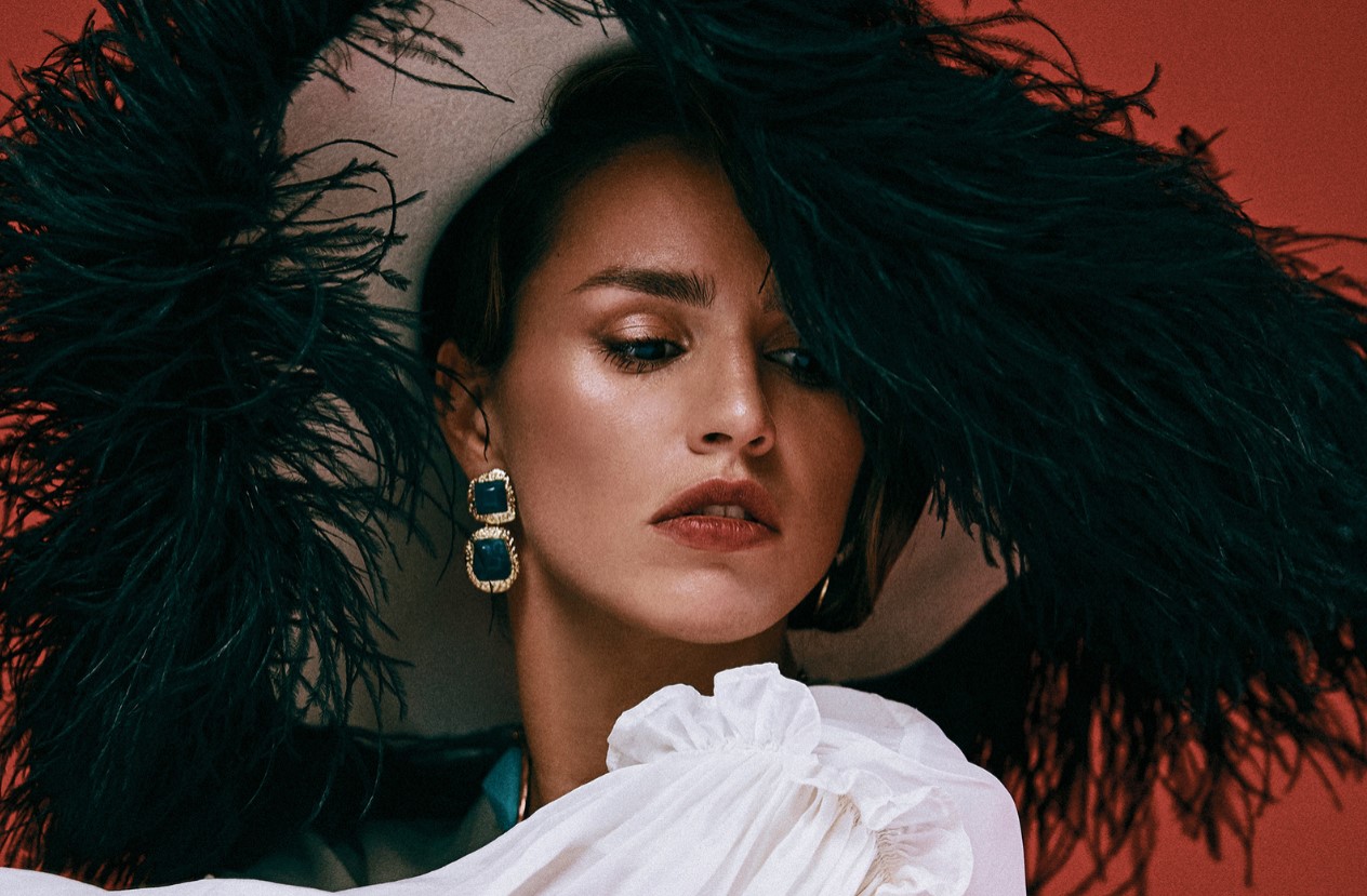 Юлия Zivert сообщила о возвращении на сцену