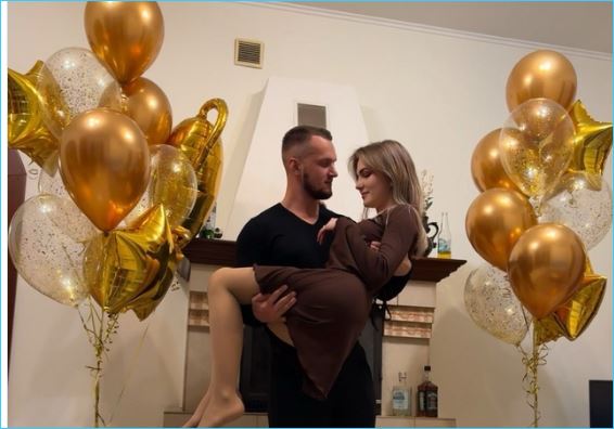 Александр Дёмин нашел свою любовь как раз к дню рождения Александр Дёмин нашел свою любовь как раз к дню рождения