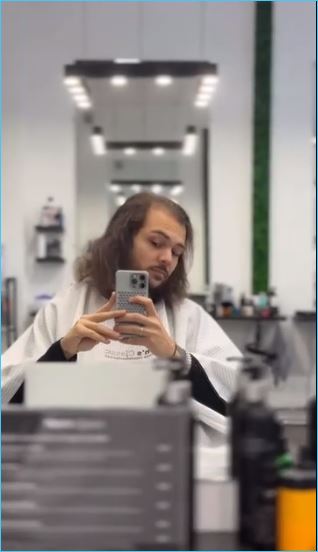 Муж Надежды Ермаковой сменил имидж, чтобы соответствовать ожиданиям жены