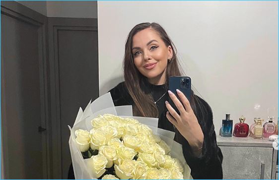 Ольга Рапунцель возмущается пародиями на неё или хочет оплаты, спорят в сети Ольга Рапунцель возмущается пародиями на неё или хочет оплаты, спорят в сети