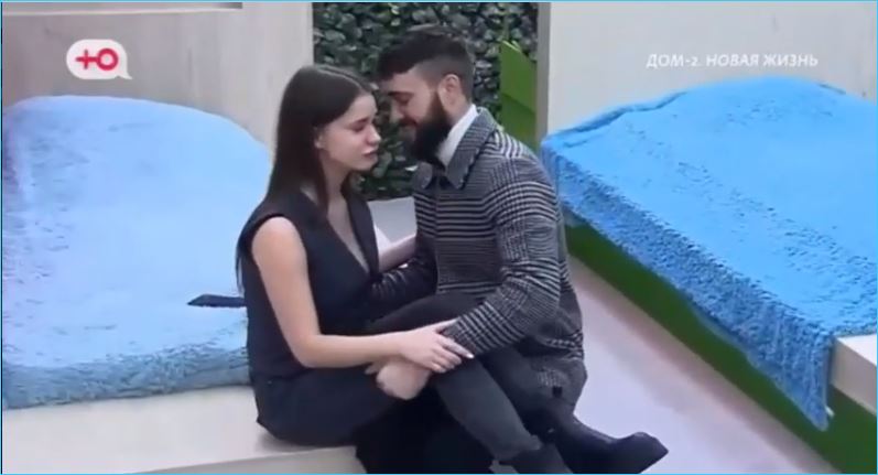 Яна Тырлышкина теряет себя в отношениях с Безусом, считают зрители Дома 2