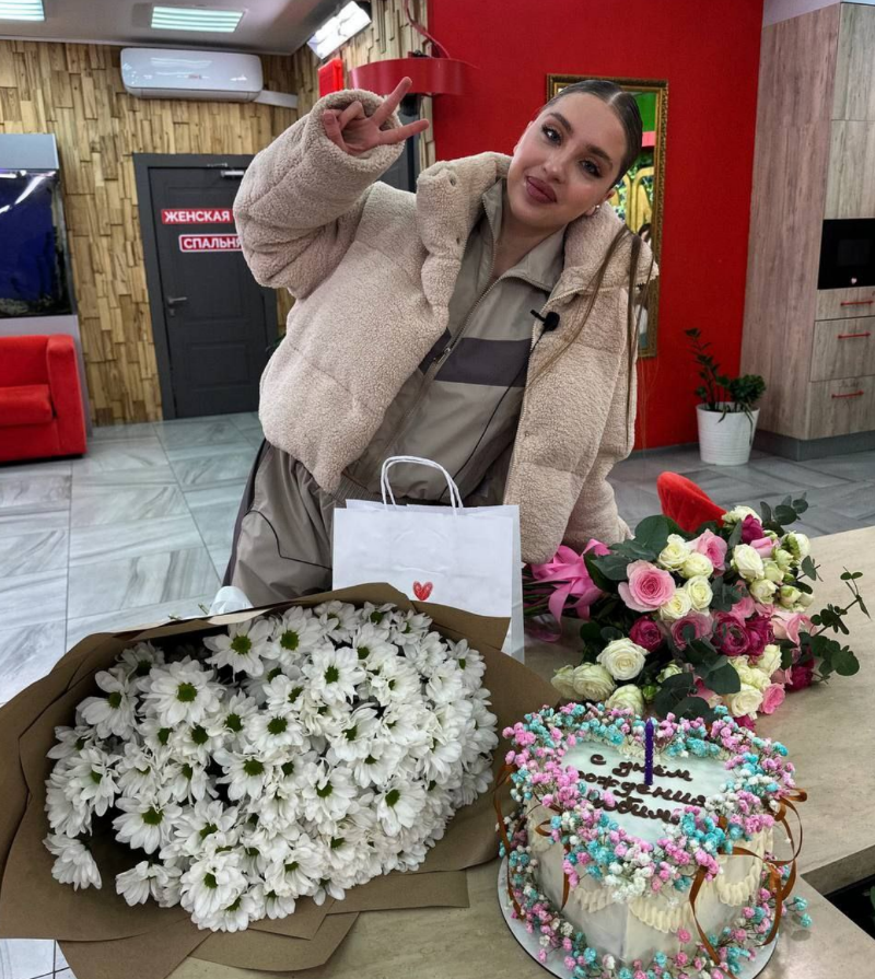 Григорьев изолировал Квашникову на базе отдыха в день рождения