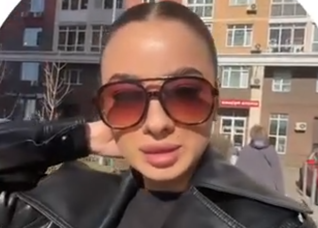 Эльвира Гох с трудом терпит Бухынбалтэ в своей квартире