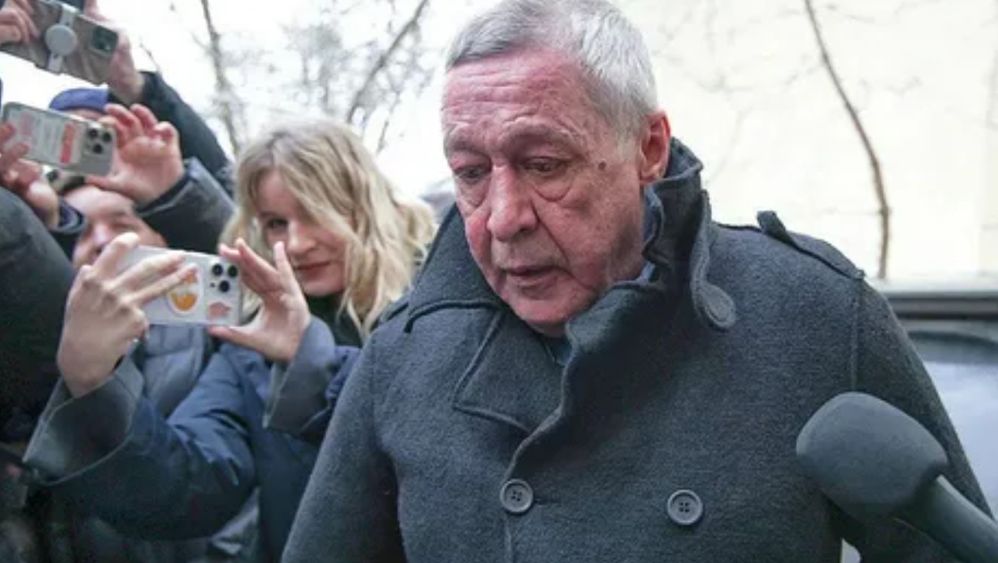 Михаил Ефремов не выходит из дома из-за обострившейся аллергии