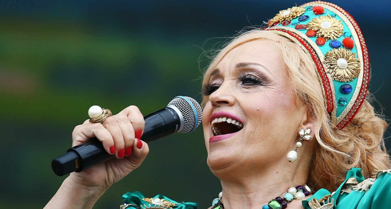 Надежда Кадышева стала самой высокооплачиваемой звездой