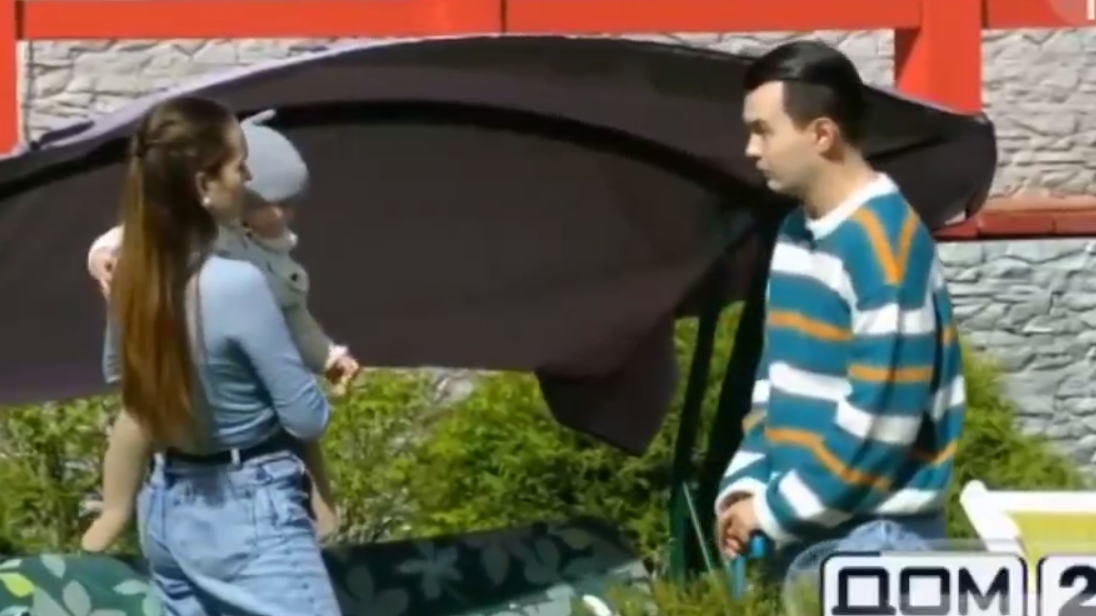 Виктория-нелегалка. Почему Тигран Салибеков не прописывает жену?