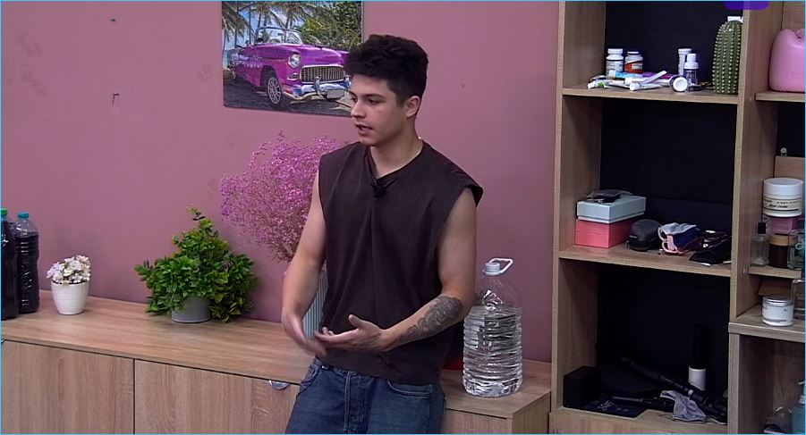 Выяснилось, в чем Никита Гуранда согласен с Яббаровым, поссорившимся с Рахимовой