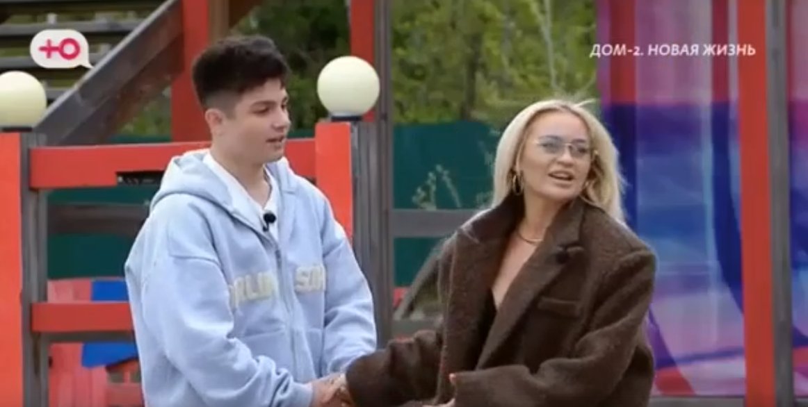 Элина Рахиимова рассталась с Гурандой и переехала в 