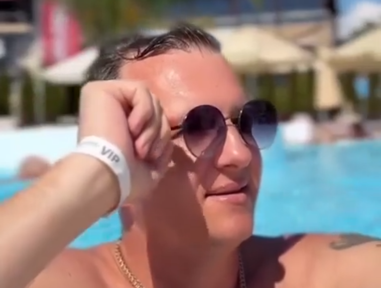 Илья Яббаров вспомнил о любви к сыну Богдану