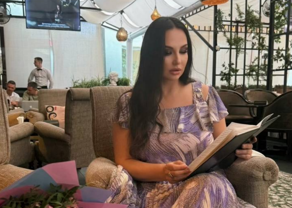 Светлана Прель прокомментировала свадьбу Бородиной и Сердюкова Светлана Прель прокомментировала свадьбу Бородиной и Сердюкова