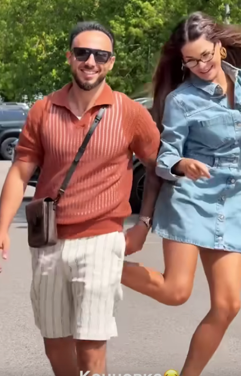 Ирина Пинчук и Арай Чобанян смеются над своим разводом