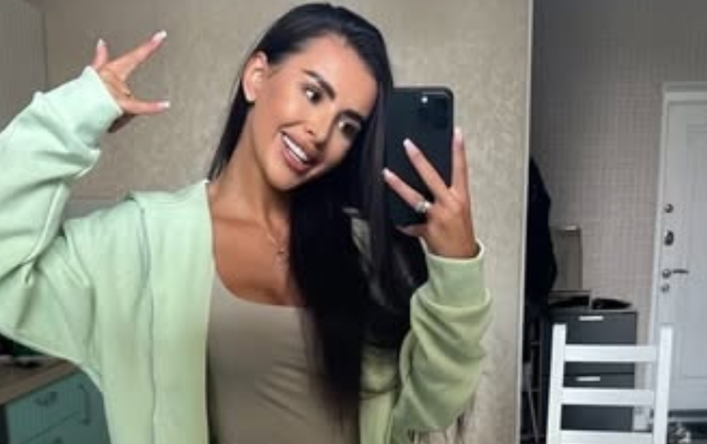 Кристина Бухынбалтэ ищет подруг для отдыха в Подмосковье Кристина Бухынбалтэ ищет подруг для отдыха в Подмосковье