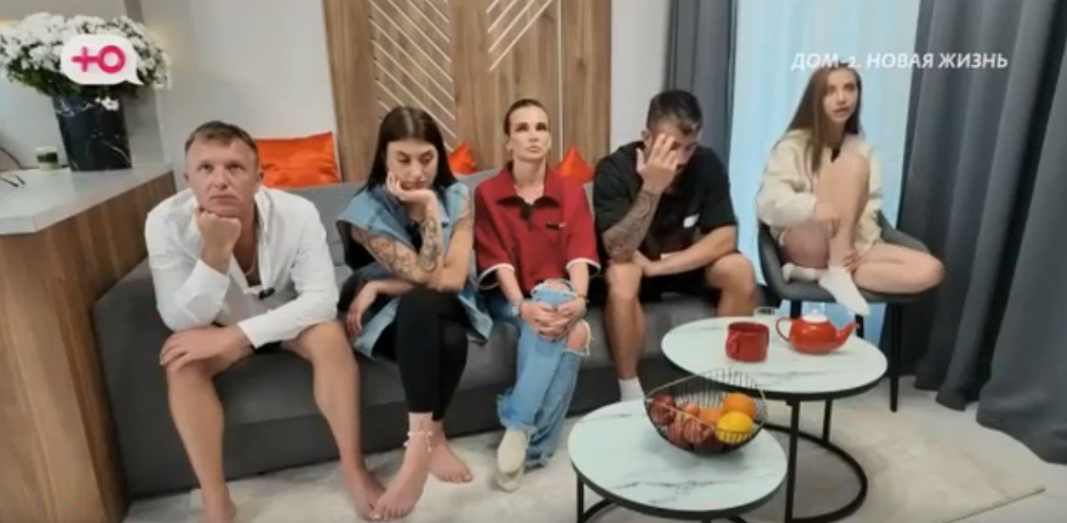 Игорь Григорьев сомневается, нужно ли дарить девушкам подарки