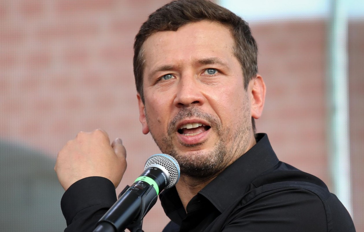 Андрей Мерзликин отреагировал на слухи, появившиеся в Сети Андрей Мерзликин отреагировал на слухи, появившиеся в Сети