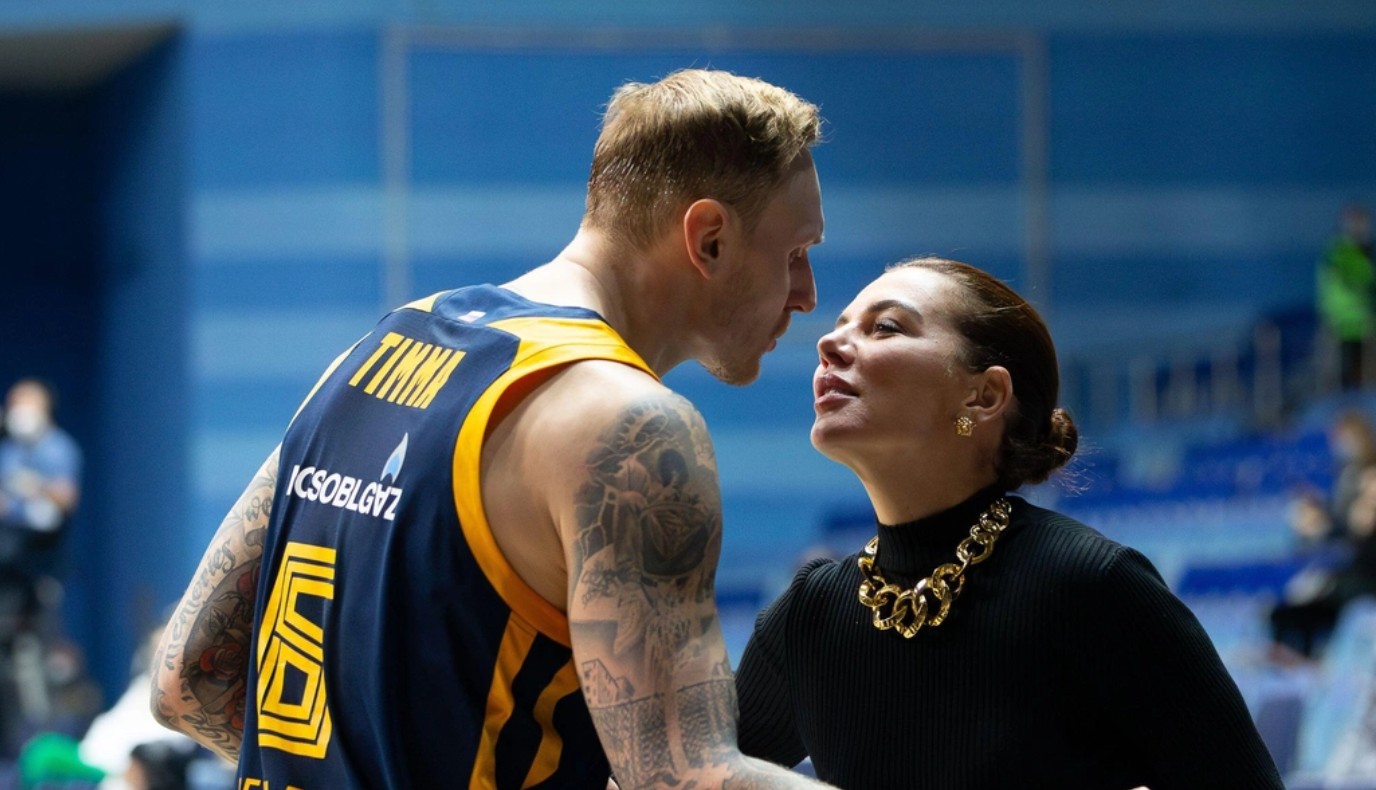 Семья покойного Яниса Тиммы готовит иск против Анны Седоковой