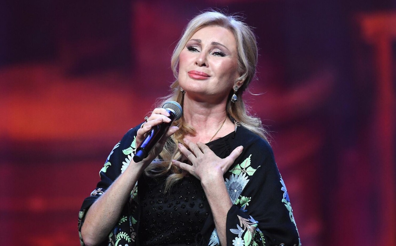 Вика Цыганова назвала шоу-бизнес 