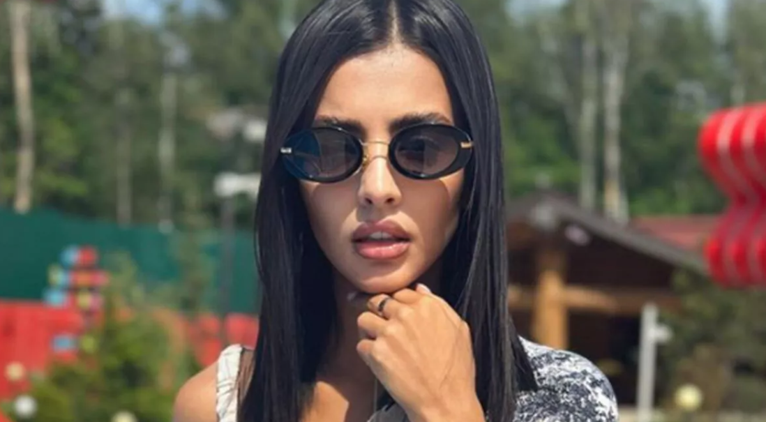 Кристина Бухынбалтэ купила чужую песню за 170 тысяч рублей