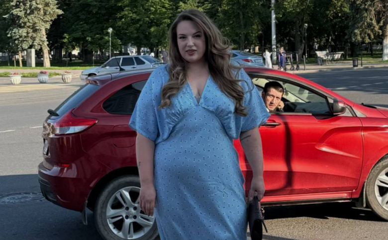 Елена Шлома начала учиться тверку