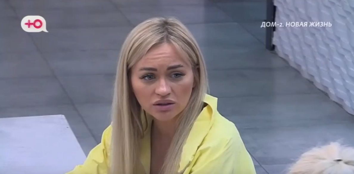 Элина Рахимова напомнила маме о методах её воспитания