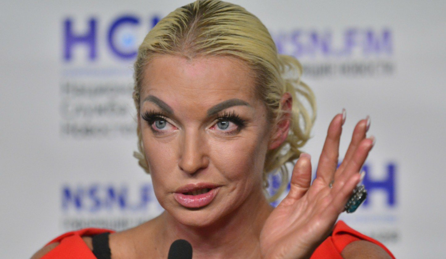 Анастасия Волочкова назвала себя 