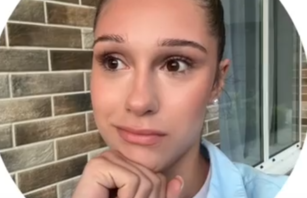 Юлия Филиппова не верит, что Зараховичу нравится другая девушка Юлия Филиппова не верит, что Зараховичу нравится другая девушка