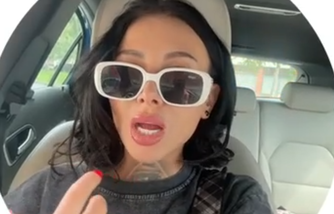 Клавдия Безверхова снова обожглась, доверившись мужчине Клавдия Безверхова снова обожглась, доверившись мужчине