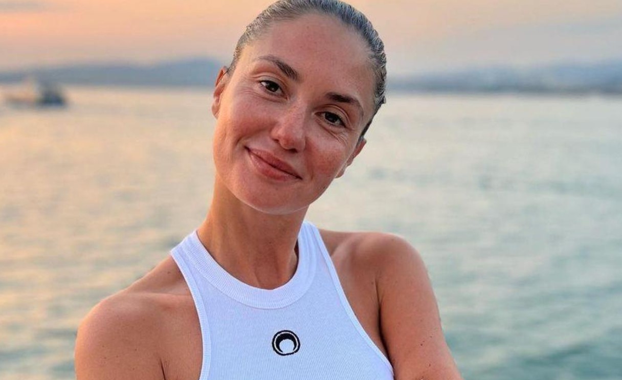 Агата Муцениеце испугала поклонников лысой головой