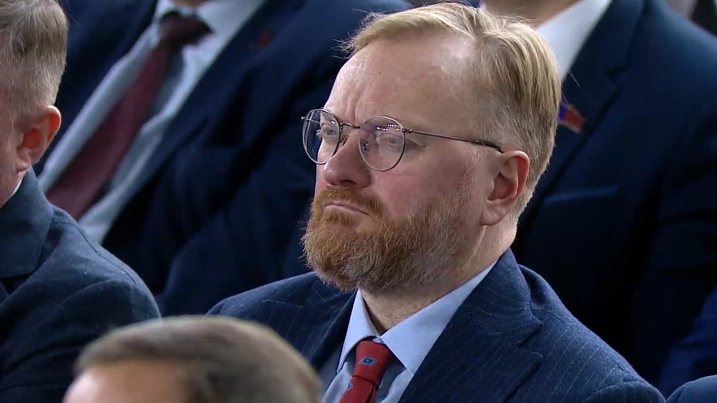 Виталий Милонов прокомментировал сумму, запрошенную за VIP-ложе на концерте Агутина Виталий Милонов прокомментировал сумму, запрошенную за VIP-ложе на концерте Агутина