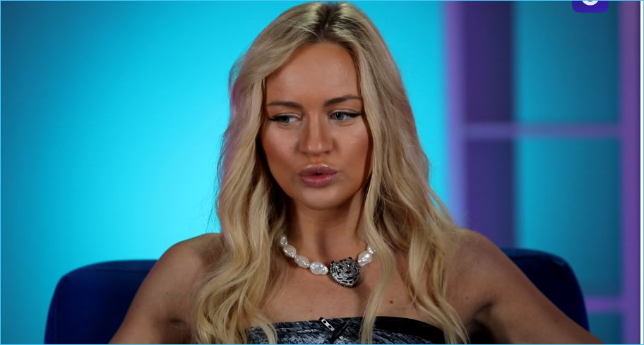 Элине Рахимовой не стыдно за свое дикое невежество перед зрителями и коллективом Дома 2 Элине Рахимовой не стыдно за свое дикое невежество перед зрителями и коллективом Дома 2