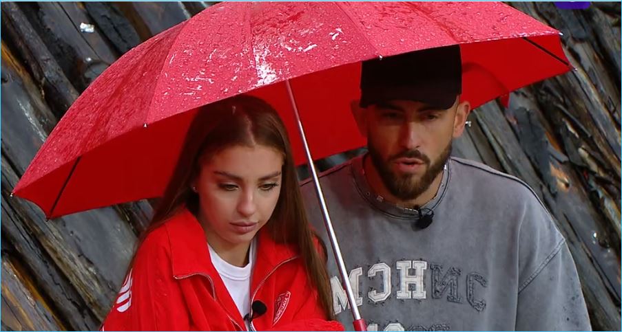 Мама Элины Рахимовой видит огрехи отношений Квашниковой и Григорьева