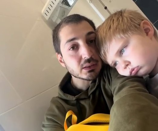 Иосиф Оганесян забрал сына из больницы