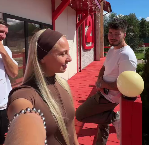 Дорожкина помирилась с Хорошевым после скандала