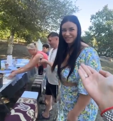 Кристина Бухынбалтэ улетела в Молдавию к отцу