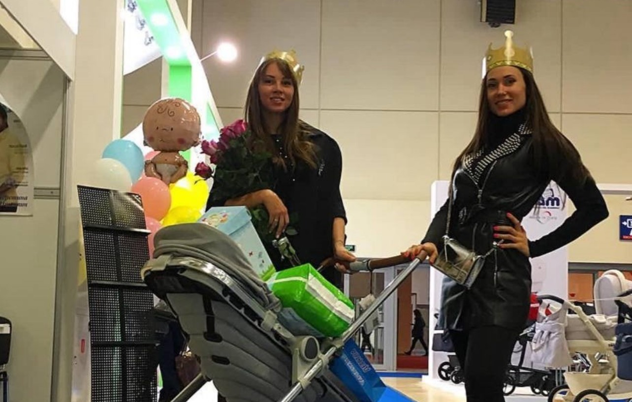 Стали известны подробности романа Полины Дибровой и Романа Товстика