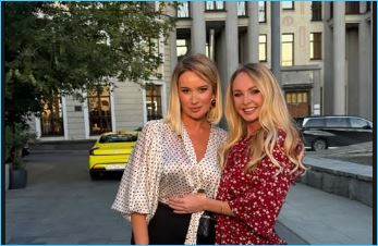 Дарья Пынзарь рада побывать на дне рождения Елены Бушиной