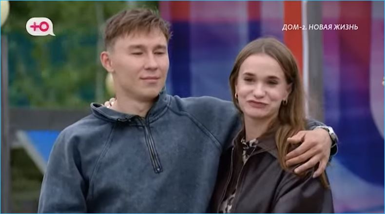 Проект покинул Никита Гуранда, Элину Рахимову с ним не отпустили