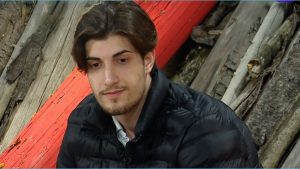 как Новичкам без помощи родственников не удержаться на Доме 2