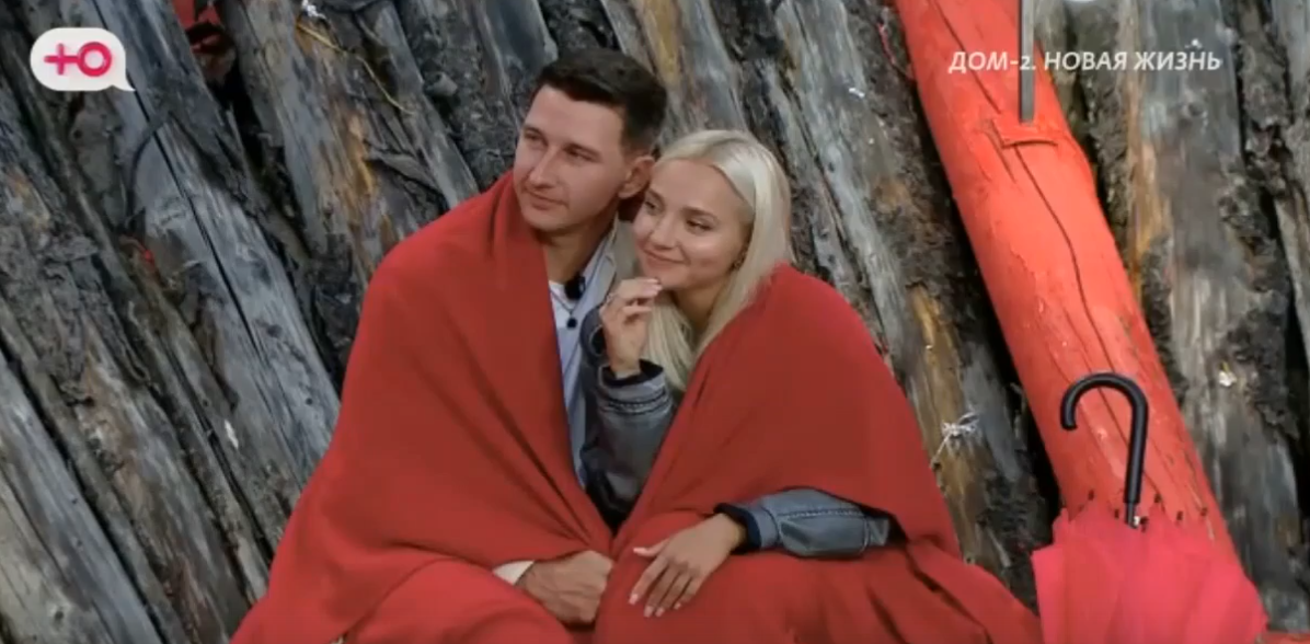 Анастасия Филиппова не даёт Луковкину скучать Анастасия Филиппова не даёт Луковкину скучать