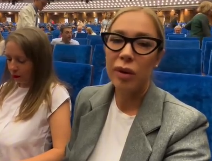 Надежда Ермакова озвучила свой метод борьбы с бессонницей и депрессией