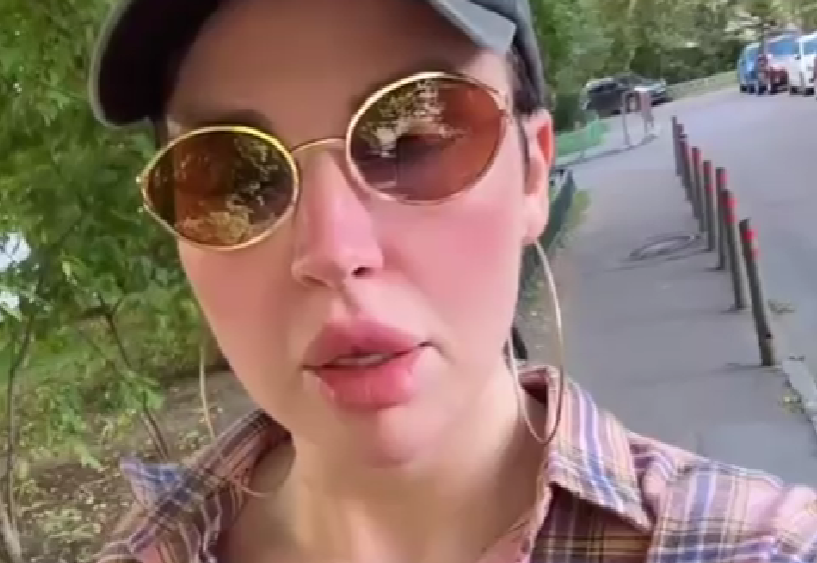 Анкету Александры Черно обнаружили на сайте 